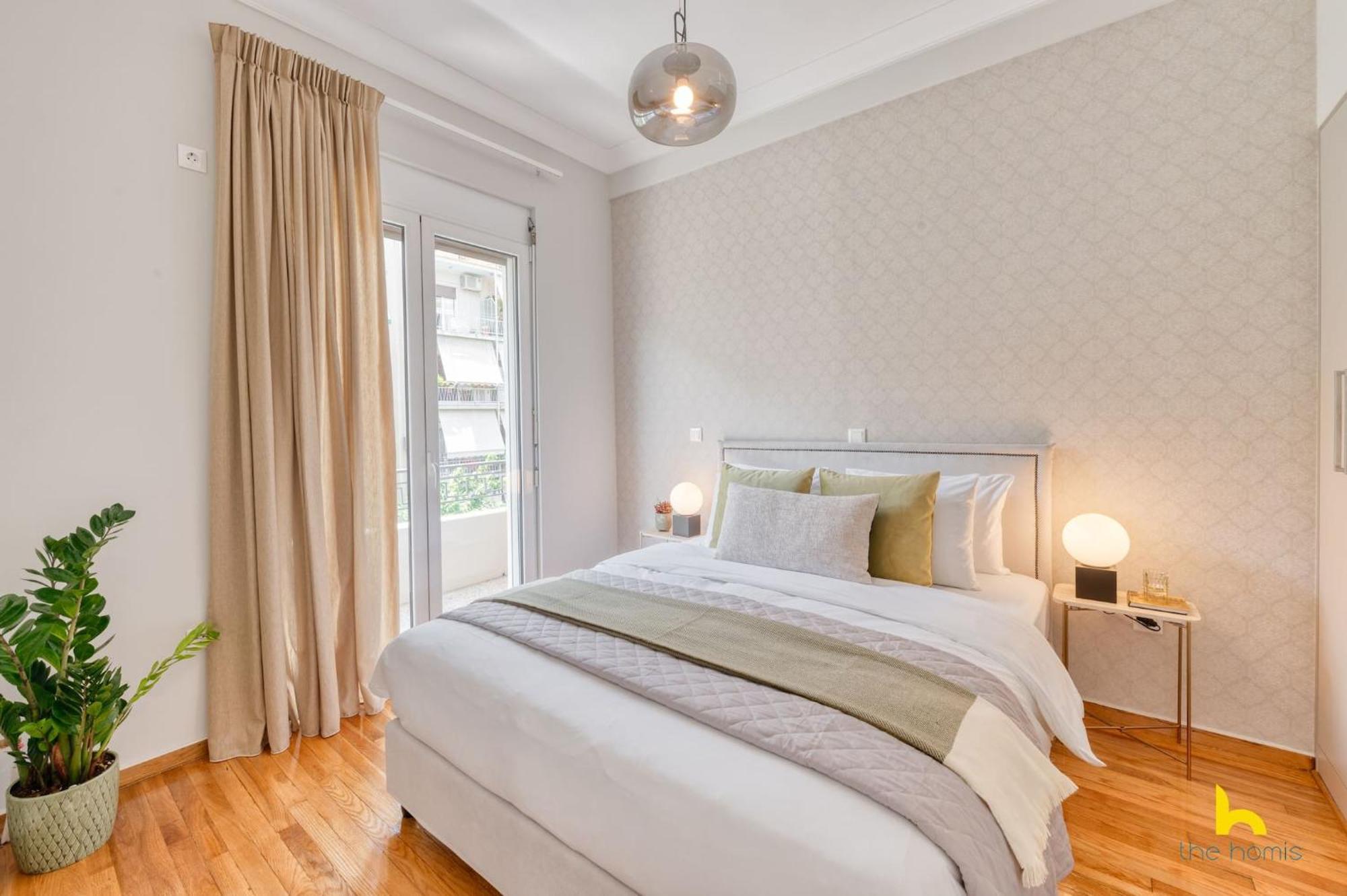 Contemporary 2-Bdr Apt Near Kalimarmaro & Alsos Park! Ateny Zewnętrze zdjęcie